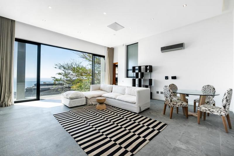 7 Bedroom Property for Sale in Bantry Bay Western Cape